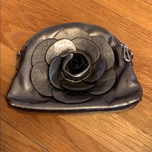Small clutch flower bag